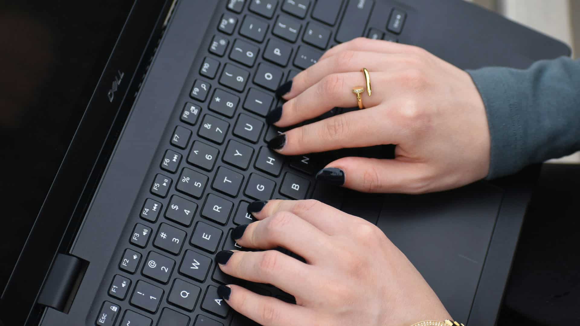 وی پی ان ایران برای ترید و معاملات ارز دیجیتال؛ راهکارهای امن و کارآمد